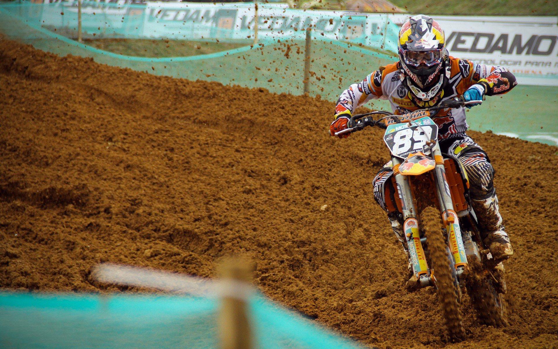 生日夜中投杀死爵士 保罗要靠自己摸那块地板！