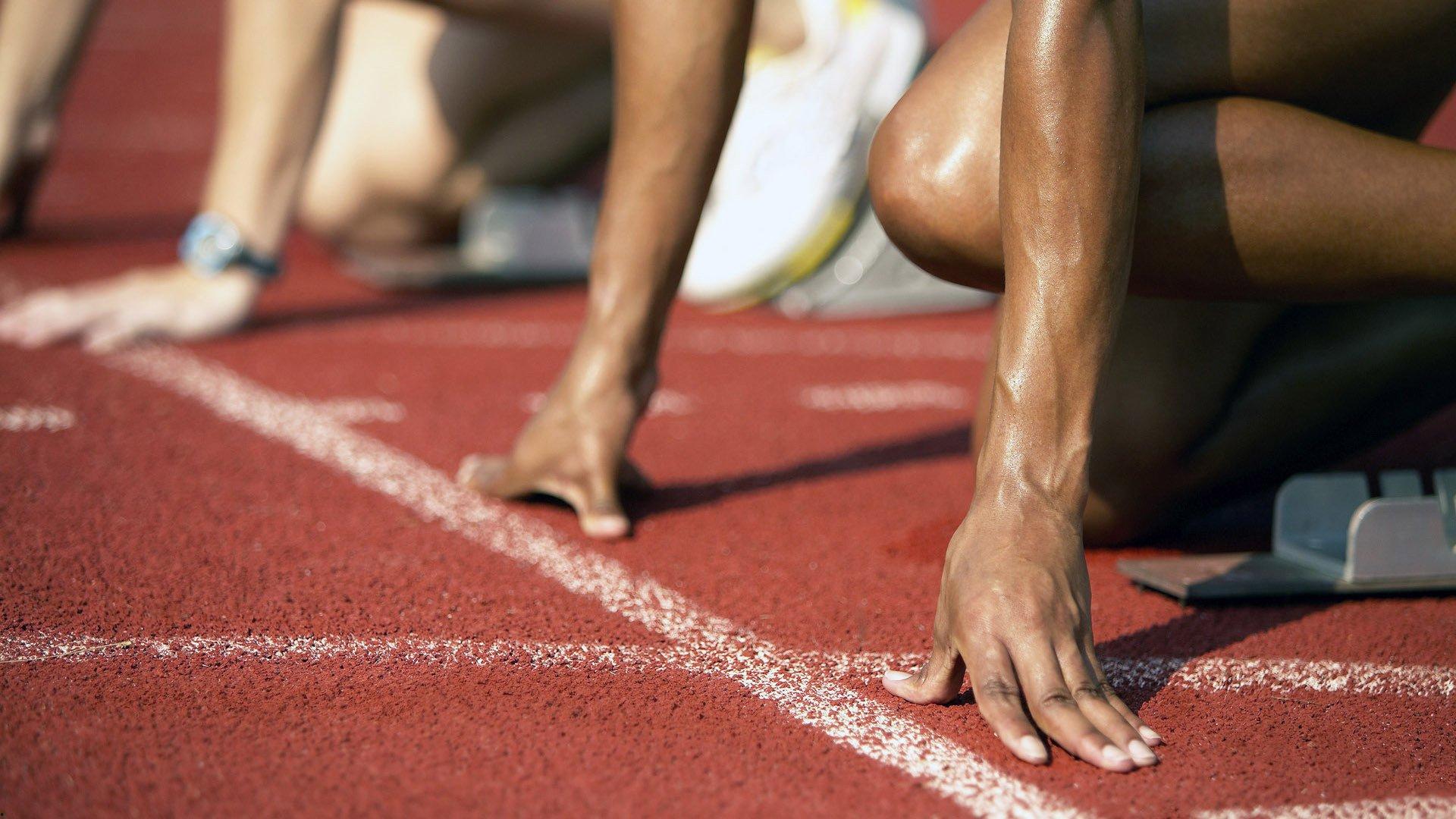 25年前的今天，乔丹一封传真终结公牛王朝，命运在28个字间彻底转向